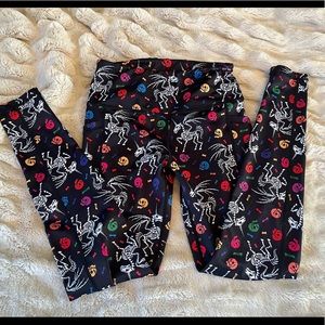 CVG Constantly Varied Gear Retired Unicorn Skeleton Skull full leggings XS